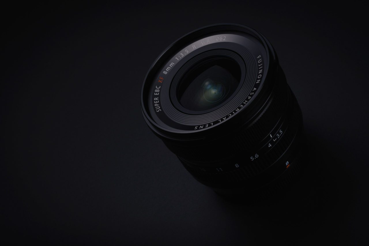FUJIFILM於6月全新推出FUJINON Lens XF8mmF3.5 R WR"(XF8mmF3.5 R WR)鏡頭。