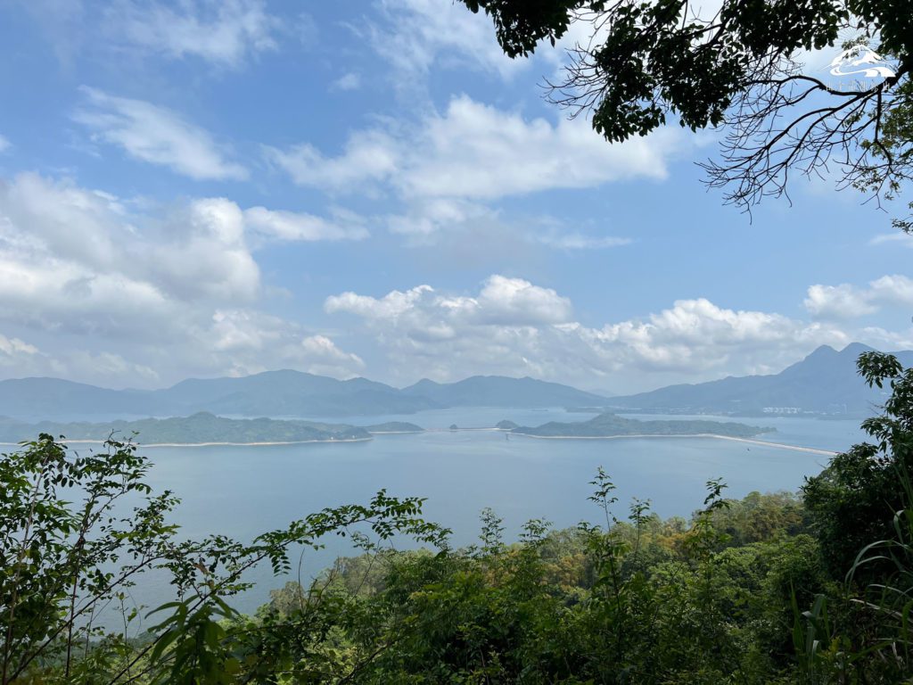 船灣淡水湖郊遊徑是香港少有過10公里的郊遊徑